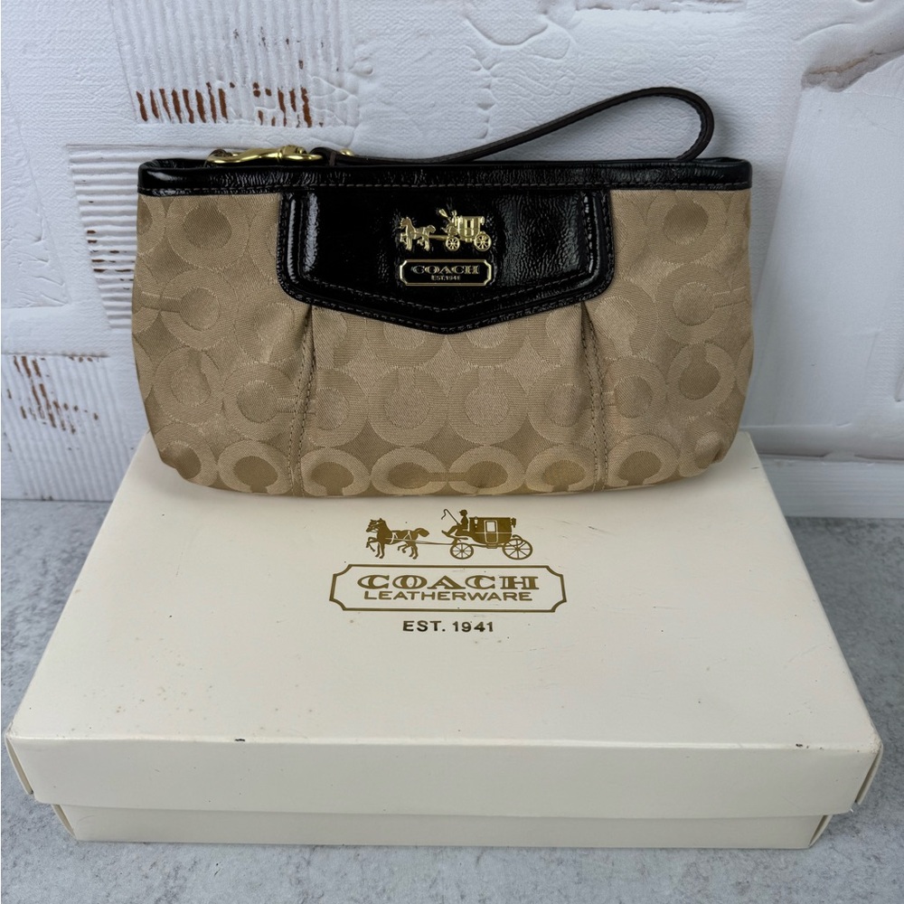 Brand New Coach Clutch
